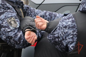 Тольяттинец на угнанной машине попал в ДТП