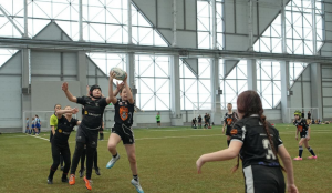 В этом году в пятый раз в нашей стране проходили всероссийские соревнования по регби «Поволжский овал» среди мальчиков и девочек 11-12 лет.