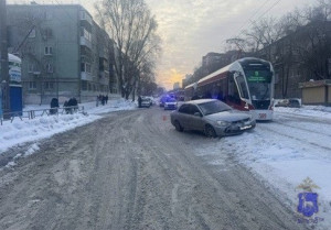 В Промышленном районе Самары водитель сбил пожилого пешехода
