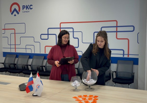 Случайным образом выбрали 25 организаций среди УК, ТСЖ, ЖСК, жилищных кооперативов, которые не имели задолженности перед предприятием и внесли авансовый платёж за декабрь.