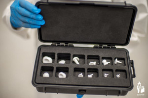 В СамГМУ удалось организовать многоуровневую систему производства индивидуальных имплантов, включая научный, образовательный, технологический, продуктовый и рыночный уровни.