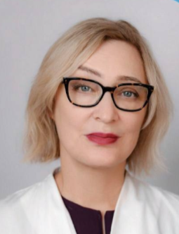 Зимой важно продолжать заниматься физической активностью, но выбирать безопасные и удобные варианты.