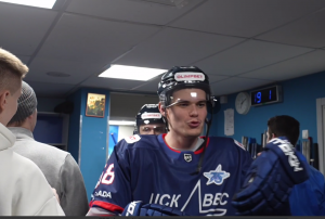 15 февраля в Самаре прошел матч Всероссийской хоккейной лиги. 