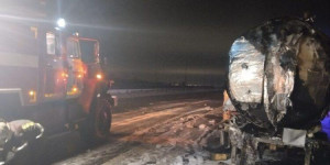 В Самарской области произошло массовое ДТП с четырьмя грузовиками