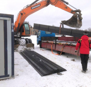 Проектом благоустройства площади предусмотрено строительство нового фонтана, увеличение количества зеленых насаждений, установка малых архитектурных форм, обустройство ярмарочной зоны и создание специальной пешеходной зоны.