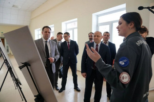 17 февраля Виталий Шабалатов посетил Приволжский государственный университет путей сообщения и поздравил бойцов студенческих отрядов с праздником.