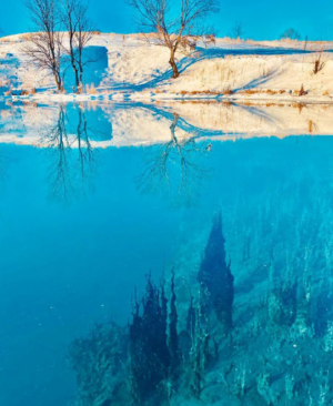 В интернете появились объявления об организации дайвинга и айсфлоатинга на особо охраняемой природной территории регионального значения «Голубое озеро».