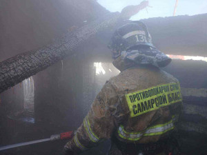 К месту вызова были направлены силы и средства пожарно-спасательной части № 131, а также коллеги из 118 пожарно-спасательной части Исаклинского района.