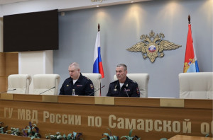 Генерал-лейтенант полиции Игорь Иванов представил личному составу нового заместителя начальника ГУ МВД России по Самарской области