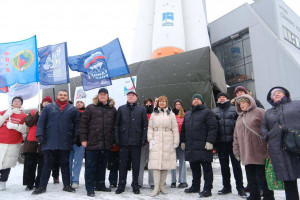 20 февраля от памятника ракете-носителю «Союз» в Самаре стартовал 55-й гуманитарный конвой в рамках акции «Своих не бросаем».