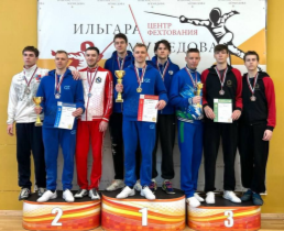 Кирилл Бородачев стал двукратным победителем: он выиграл личный турнир и взял золото в команде в составе сборной «Россия-1» вместе с Егором Киселёвым и Дмитрием Осиповым.