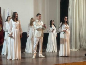 Ко Дню защитника Отечества сотрудники СУ СКР СО организовали для пациентов госпиталя для ветеранов войн им. О.Г. Яковлева праздничный концерт.