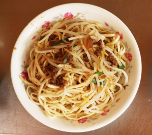 россияне стали меньше есть лапшу быстрого приготовления