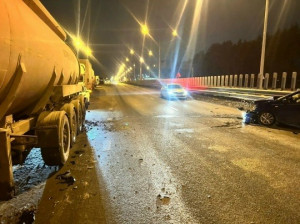 В Ставропольском районе после ДТП ночью проводили аварийно-спасательные работы