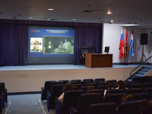 Ведущие российские хирурги выполняли операционные вмешательства по поводу патологий ЖКТ в формате онлайн-трансляции. Мероприятие объединило специалистов из всех регионов - от Владивостока до Калининграда.