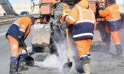В регионе продолжаются плановые работы по устранению дефектов дорожного полотна