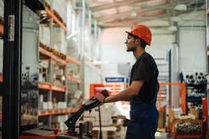 Госкомпании закупили у предприятий малого и среднего бизнеса Самарской области товары и услуги на 151 млрд рублей.