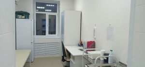 В Самарской больнице №10 продолжается масштабное обновление взрослого поликлинического отделения №1. Работы проводятся за счет средств областного бюджета.