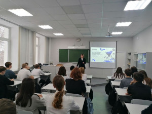 В Самарской области более 1000 школьников и студентов присоединились к акции Общества «Знание» к Международному женскому дню