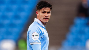 Защитник "Крыльев Советов" встретится с болельщиками в воскресенье в зоне гостеприимства А401 «Солидарность Самара Арены». Начало – 14:30.