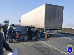 15 марта на автодороге М-5 «Урал» в Сергиевском районе при столкновении ВАЗ-2115 и большегруза DAF   погибла пассажирка  легкового автомобиля.