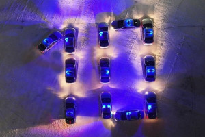 В преддверии 10-летия со дня образования Росгвардии стражи правопорядка развернули «живую» цифру в Самаре