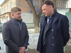 Министр здравоохранения Самарской области Андрей Орлов с рабочим визитом посетили поликлиническое отделение в поселке Воскресенка.