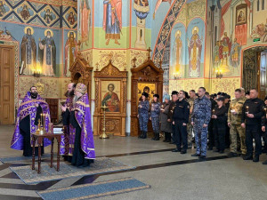 В честь предстоящего 10-летия Росгвардии и 215-летия формирования войск правопорядка в стенах самарского Иверского женского монастыря был отслужен благодарственный молебен.