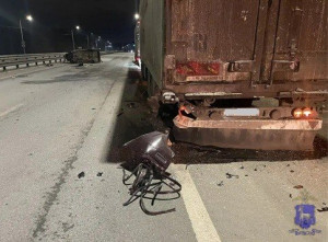 Полицейские выясняют обстоятельства ДТП с пострадавшими в Волжском районе