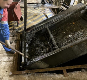 Специалисты "РКС-Самара" спасли водоотведение на пр.Кирова - от засора с лимоном