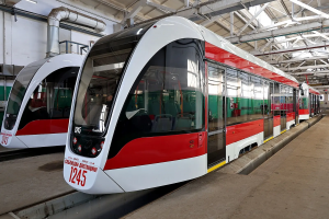 В Самару прибыли еще четыре низкопольных трамвая модели 71-911ЕМ «Львенок».