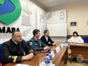 В пресс-центре «Самарской газеты» состоялась экспертная встреча, посвящённая вопросам подготовки к началу навигации.