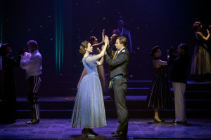 29 марта Самарский академический театр драмы им. М. Горького провел благотворительный показ мюзикла «Золушка».