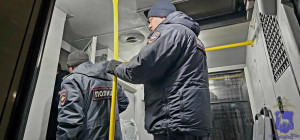 В Самаре учащийся колледжа решил быстро заработать и передал мошеннику данные банковской карты и пароль от нее