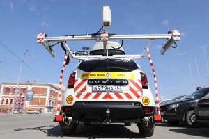 Более 700 км городских дорог обследует передвижная диагностическая лаборатория в Самаре. Полученные данные лягут в основу аварийного и текущего плана ремонтных работ.