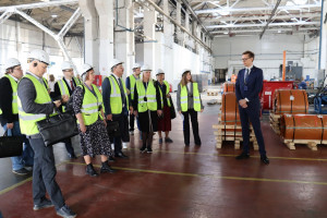 Выездное заседание Общественного совета при минтруда СО прошло на площадке АО «Самарский завод электромонтажных изделий».