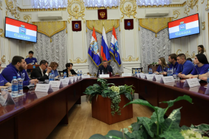 Самарское реготделение «Молодой Гвардии Единой России» намерено привлечь на субботники в Самаре 18 и 25 апреля более 5 тысяч человек.