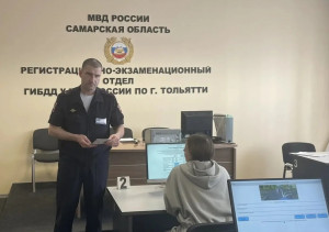 Учащийся колледжа выразил слова благодарности сотрудникам тольяттинской полиции