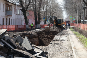 4 апреля во время рабочего объезда глава города Самары Иван Носков совместно с главным инженером ООО «Самарские коммунальные системы» Игорем Давыдовым проверил ход ремонта Главного Безымянского коллектора.