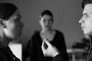 25 апреля в 19.00 в театре «Грань» состоится премьера спектакля «МОЙ БЕДНЫЙ МАРАТ» по одноименной пьесе Алексея Арбузова.