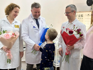 9-летний пациент поступил в детское отделение Самарской больницы им. Т.И. Ерошевского с травмой, полученной в результате неосторожного обращения с острым предметом.