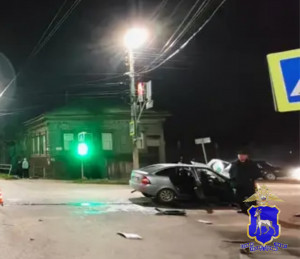 В Сызрани в ДТП пострадали два молодых водителя и два пассажира