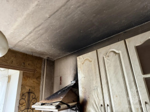 12 апреля в Центральном районе Тольятти, в одной из квартир многоэтажного дома на улице Ленинградской, загорелась кухонная электровытяжка.