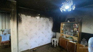 12 апреля на улице Космонавтов а селе Приволжье загорелись домашние вещи в квартире.