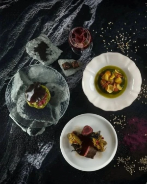 Самара присоединилась к Всероссийскому гастрономическому фестивалю «Первые в космосе», который до конца апреля объединит более 70 ресторанов в 18 городах России.