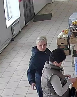 В Сызрани полицейские устанавливают личности и местонахождение женщин, подозреваемых в совершении кражи