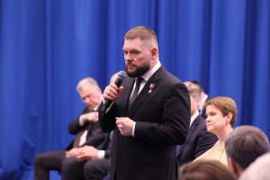 В Народную программу «Единой России» поступило более 240 тысяч предложений со всей страны