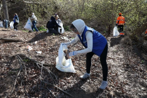 17 апреля Самара присоединилась к Всероссийской экологической акции «Вода России» — она является частью одноименного федерального проекта в составе нацпроекта «Экологическое благополучие».