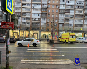 В Самаре десятилетний ребенок попал под машину