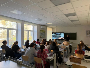 Российское общество «Знание» проводит для школьников Самарской области цикл увлекательных мероприятий, посвящённых науке.